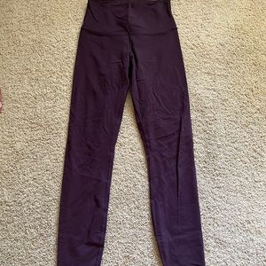 maroon lulu lemon leggings